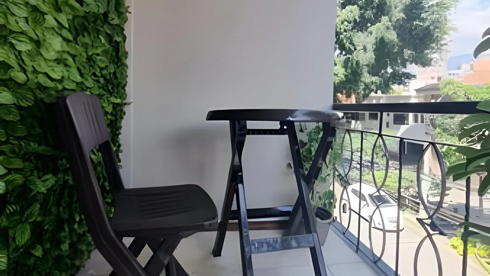 Apartamentos Urban Host En La 70 Medellin Colombia