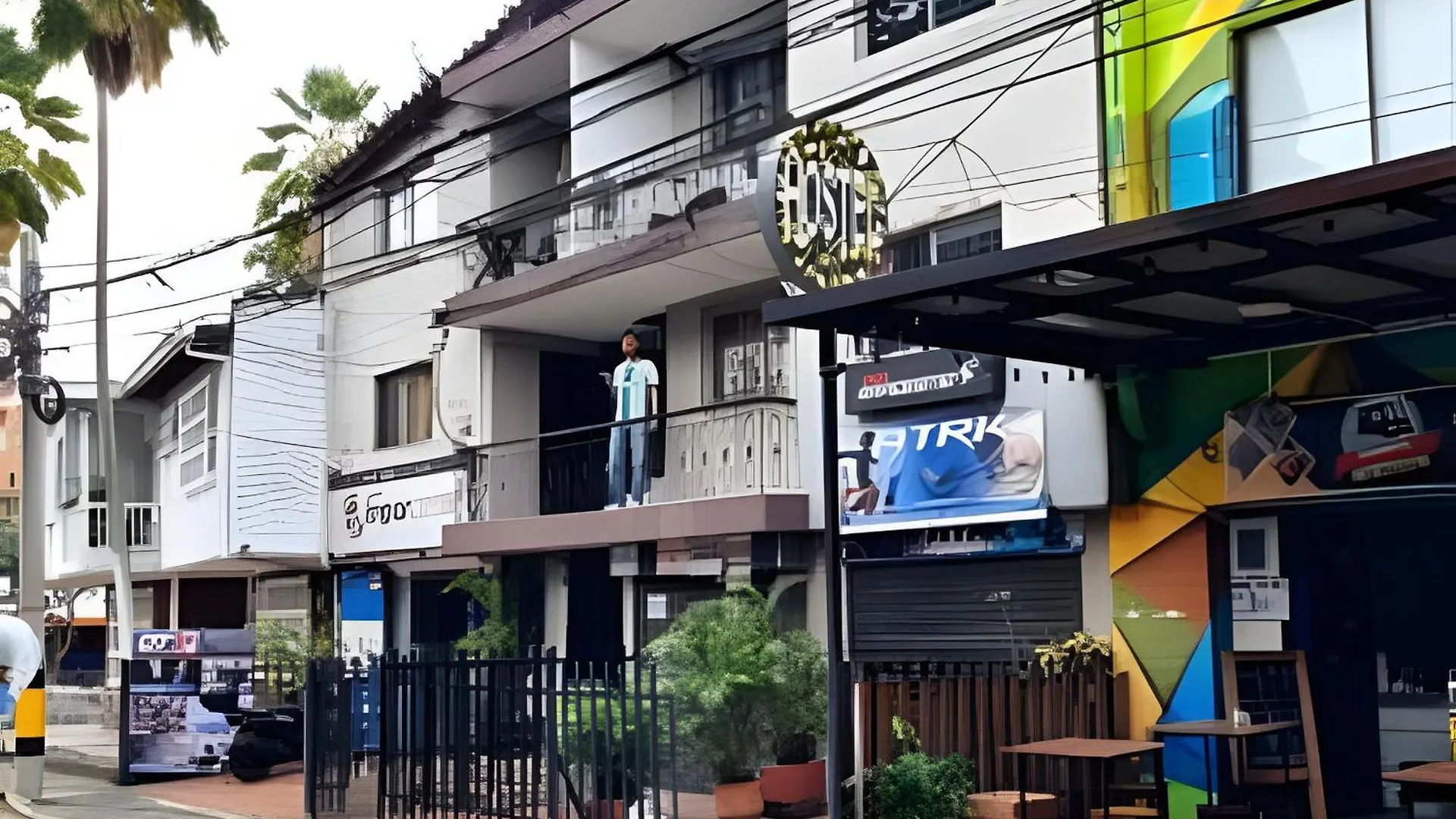 Apartamentos Urban Host En La 70 Medellin 0*,